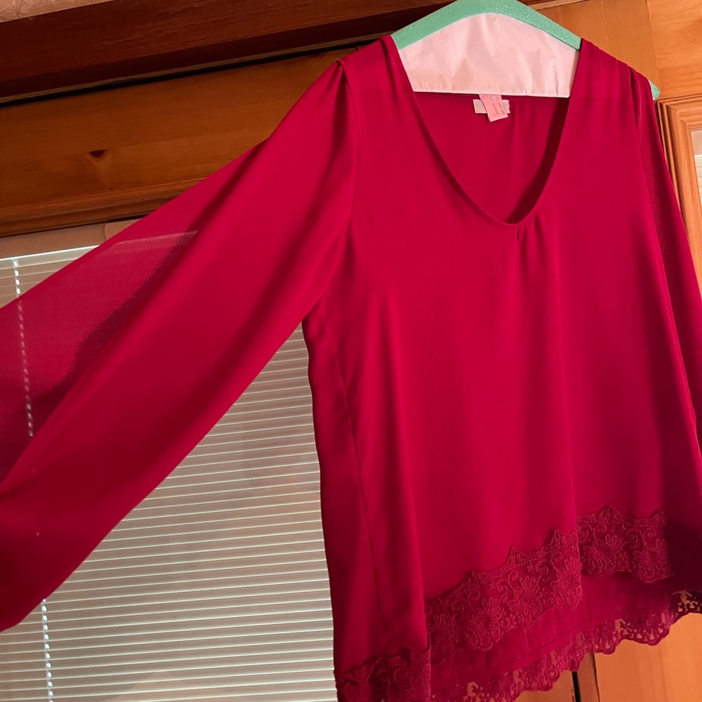 Everything Is A Size Small And In Perfect Conditi… - image 2